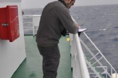 El técnico de campo Alberto Álvarez durante la realización de los censos ©Sebastián Giménez / SEO/BirdLife